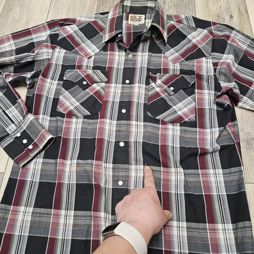 Ely Cattleman Vintage Pearl Snap Western Shirt Plaid Black Red Men's Medium